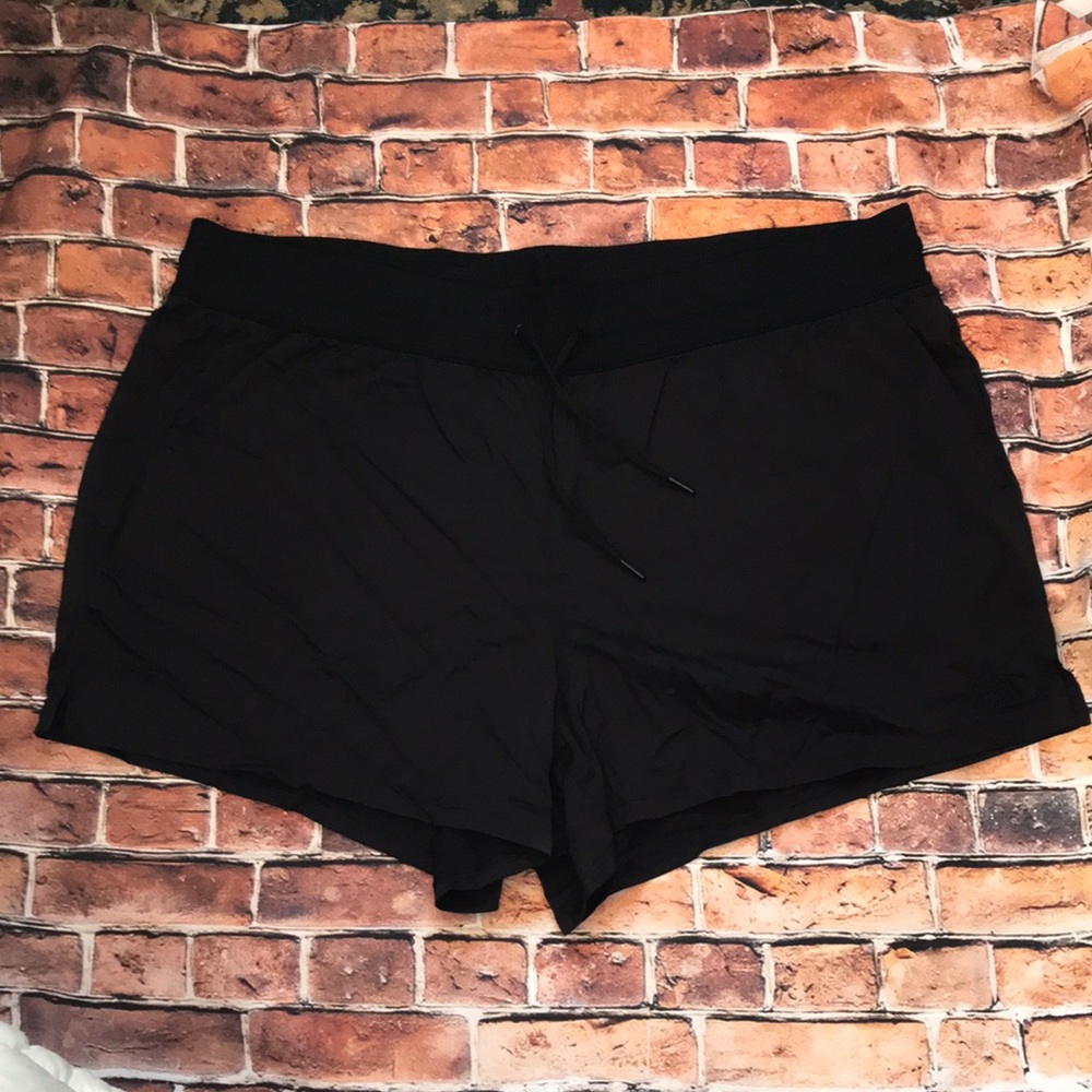 🐬 The NorthFace Aphrodite Motion Short